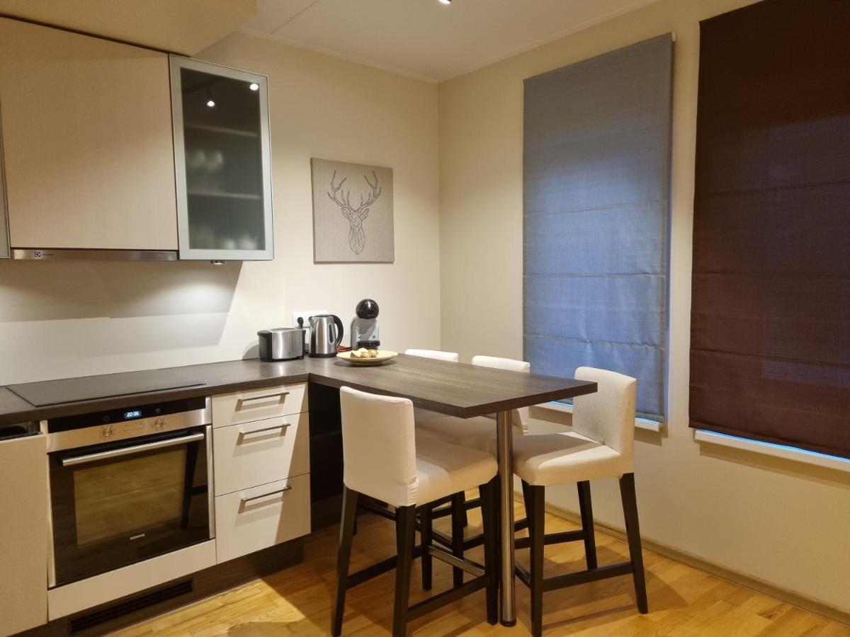 R63 Apartment With Terrace Tartu Exteriör bild