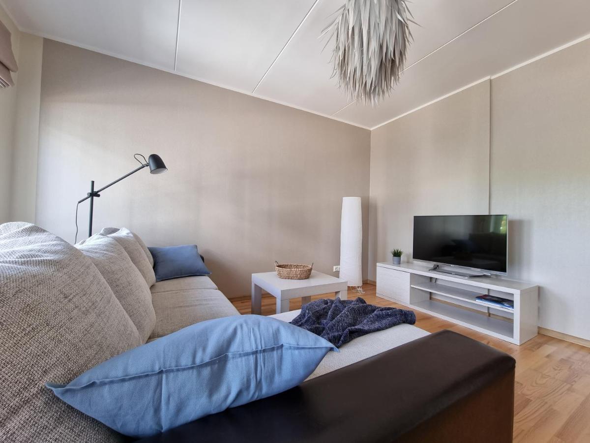 R63 Apartment With Terrace Tartu Exteriör bild